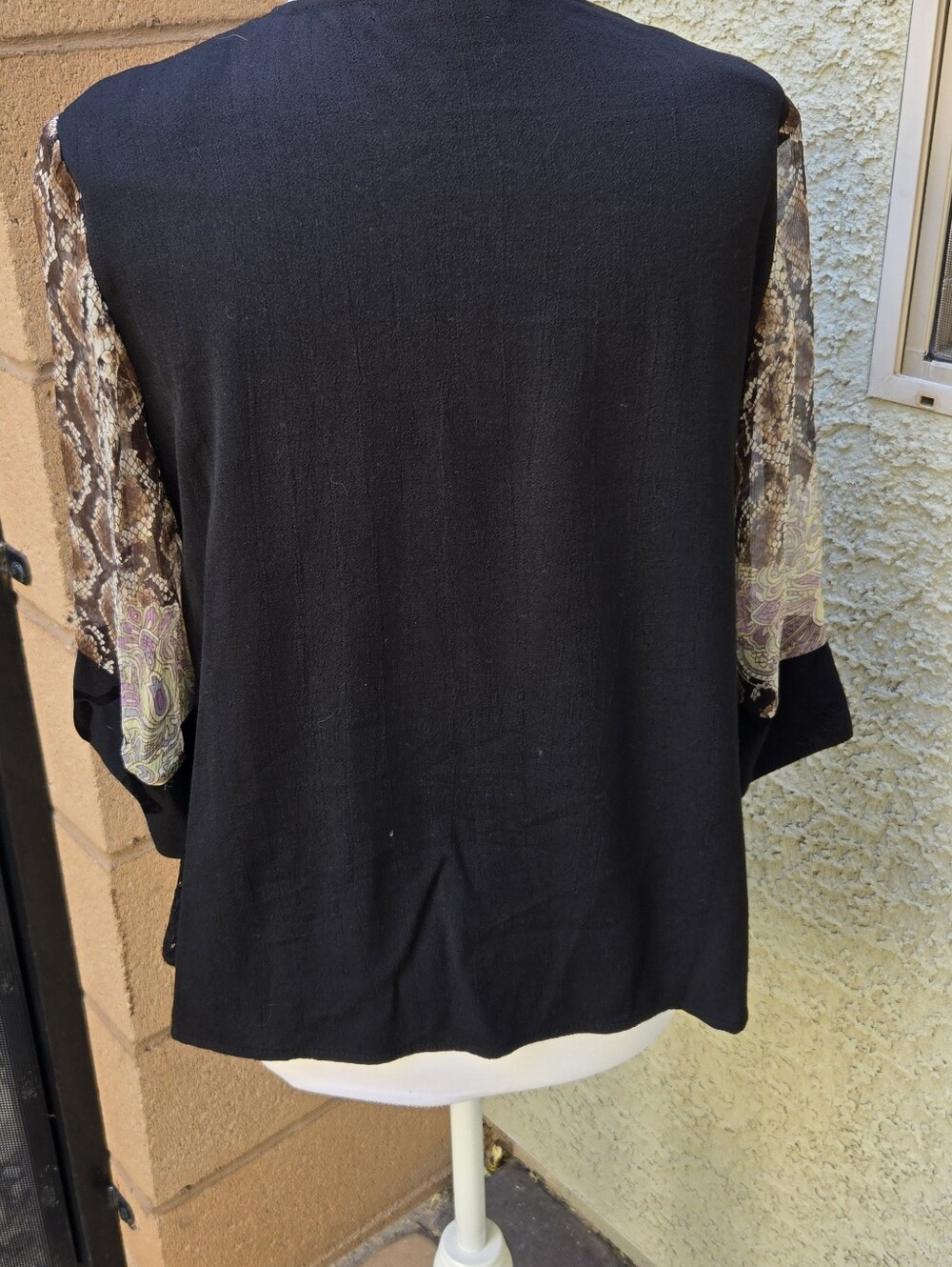 Vioket Kay Vintage Black Lace Open-front Kimono Jacket with Paisley Accents - Picture 6 of 9